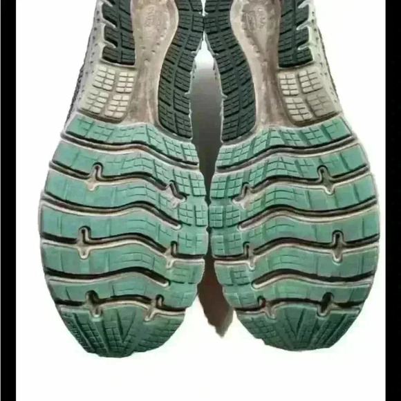 Brooks Glycerin 17 Sneakers, Women’s Size 10B - Picture 4 of 5